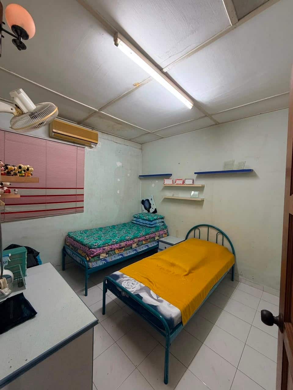 Single storey low cost Jalan Pertanian 6