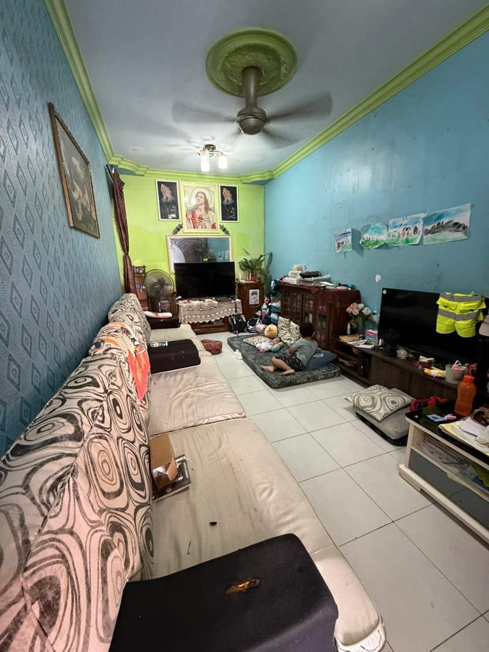 Terrace Jalan Merbau 2