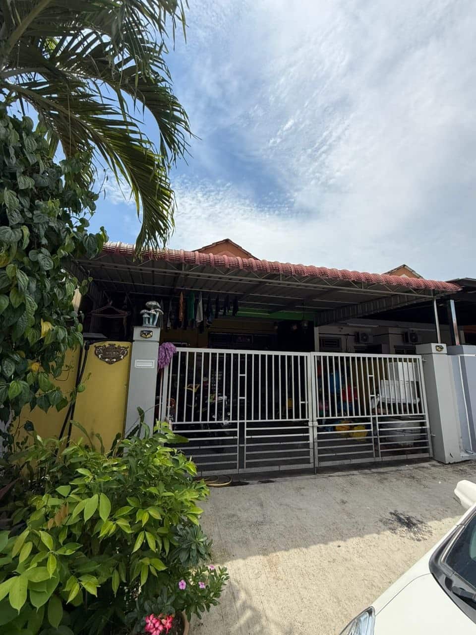 Terrace Jalan Merbau 12