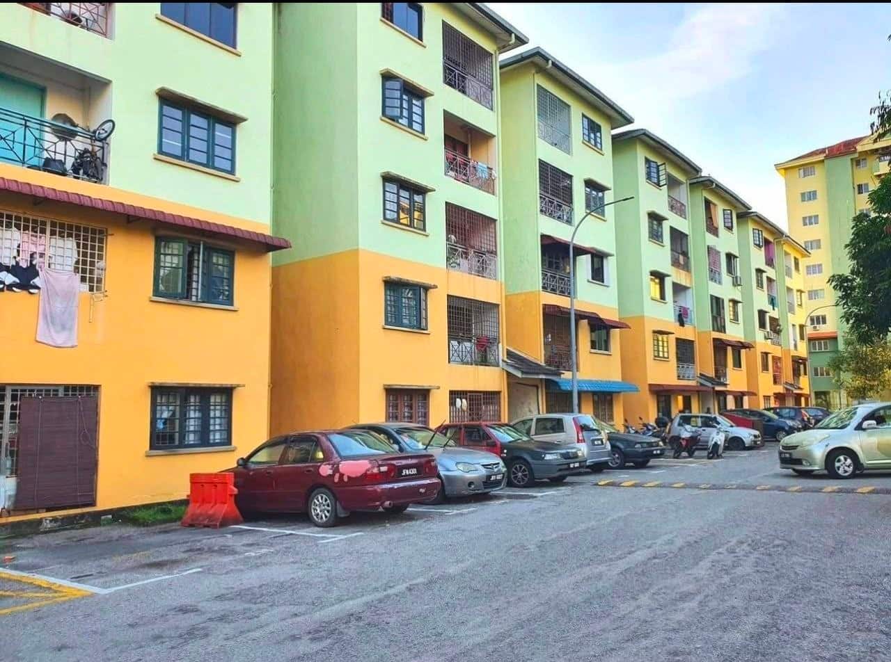 Apartment JB Town Bakar Batu Seri Setanggi 1