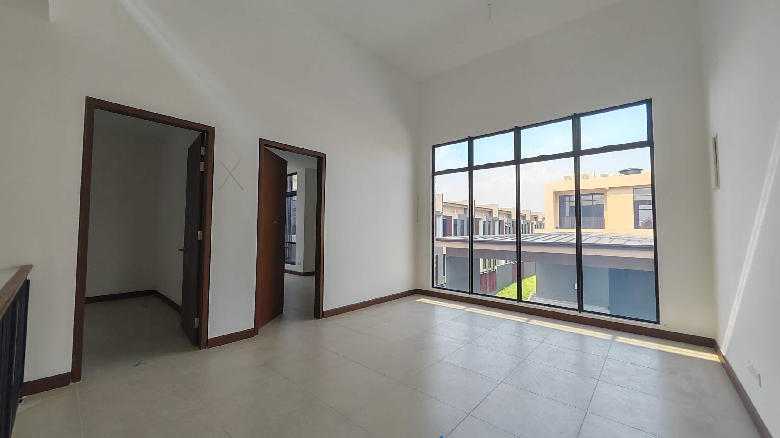 Double Storey Superlink EndLot Aurora Sentral 3