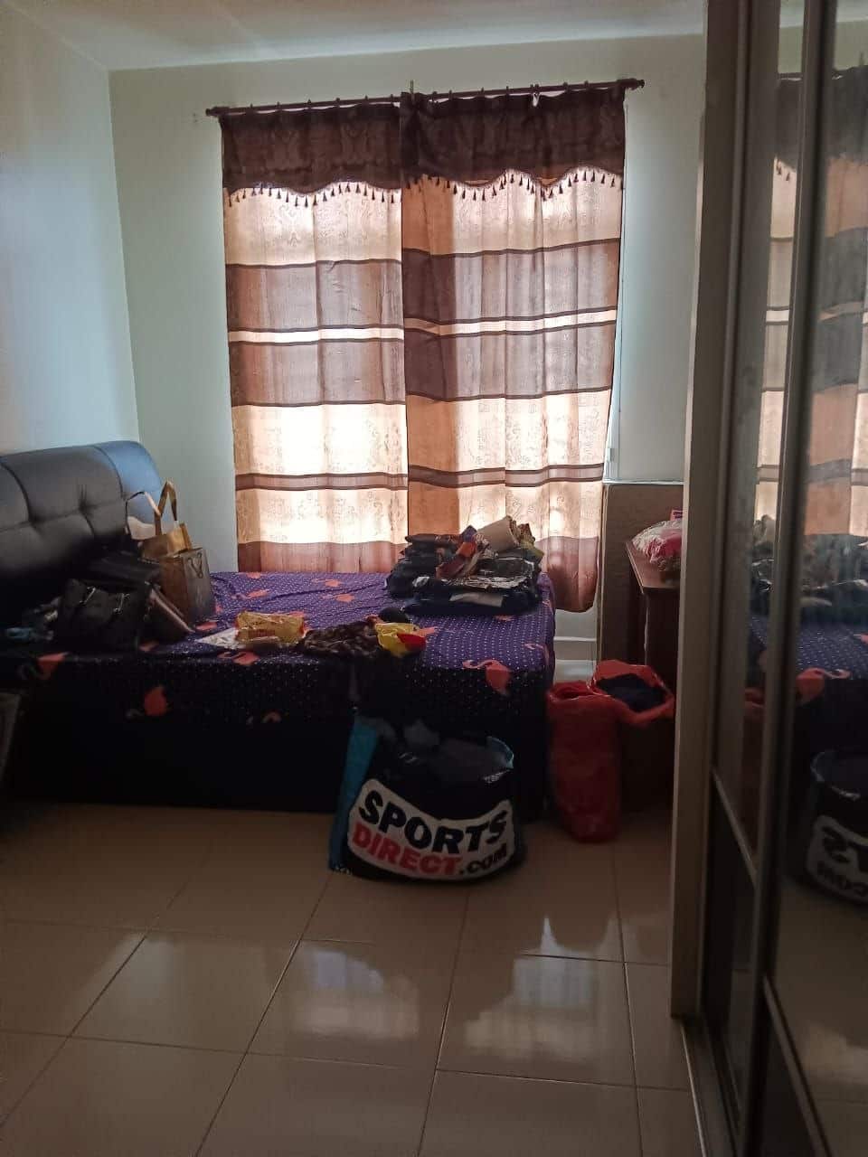 Apartment Taman Tampoi Indah 4