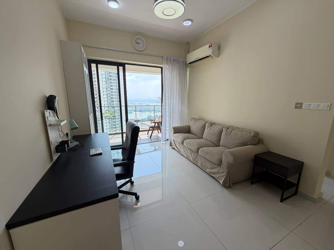 Condo Country Garden Danga Bay 2