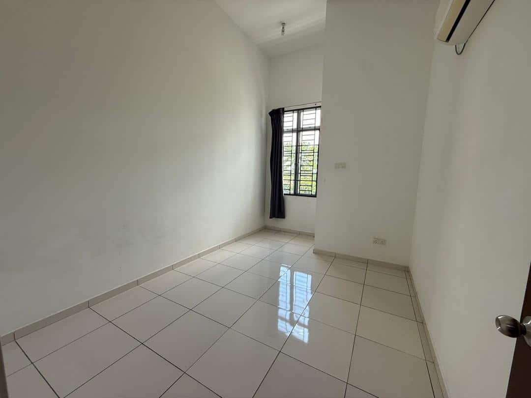 Double Storey Terrace Nusa Sentral 5