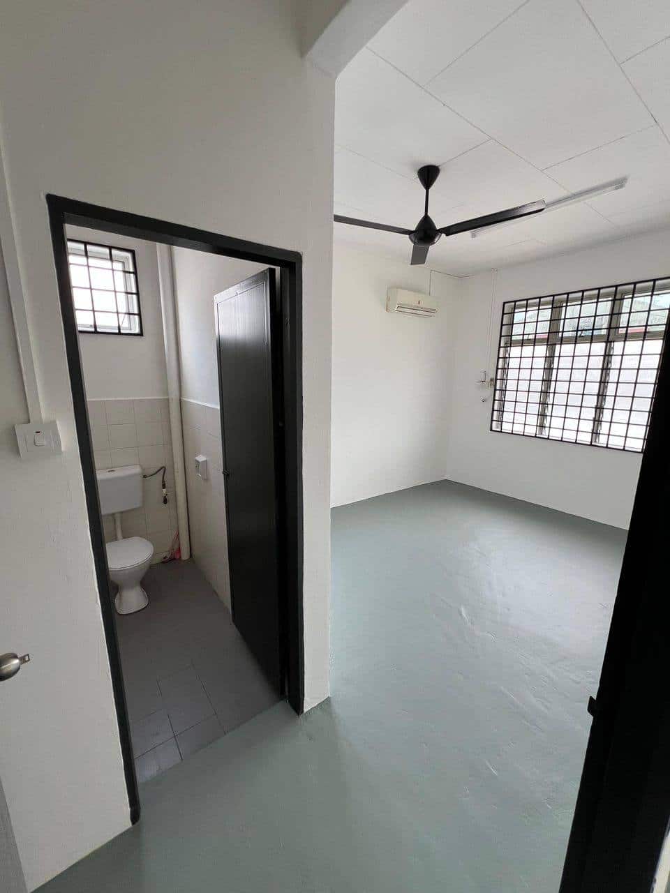 Single Storey Pekan Nenas 3