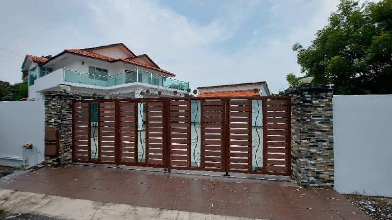 Double Storey Bungalow Taman Bukit Kempas 7