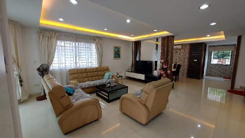 Double Storey Bungalow Taman Bukit Kempas 2