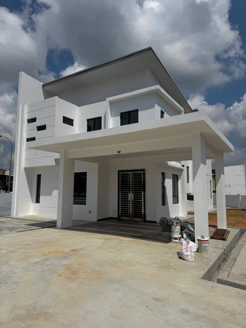 Double Storey Zero Lot Bungalow Corner Eroca Hills 1