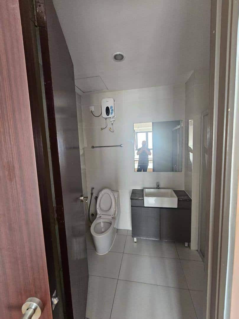 Condo Country Garden Danga Bay 6