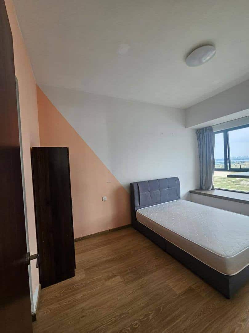 Condo Country Garden Danga Bay 5