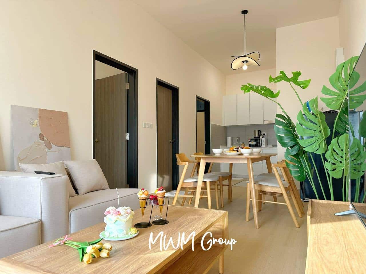 Condominium Meldrum Height Residence 5