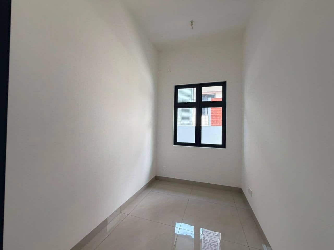 Double Storey Semi D Corner Lot Uda Utama 7