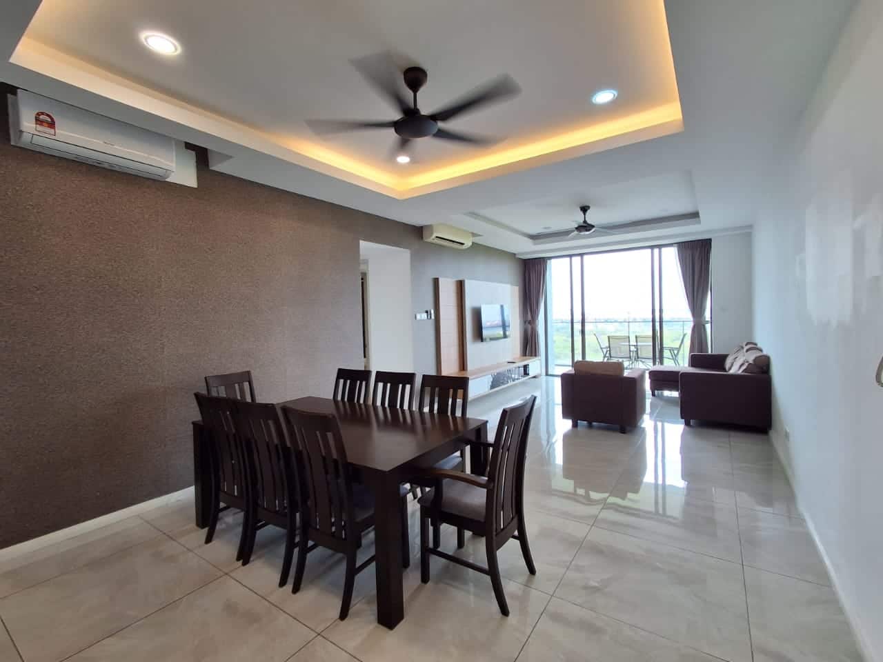 Wateredge Apartment Senibong Cove 3