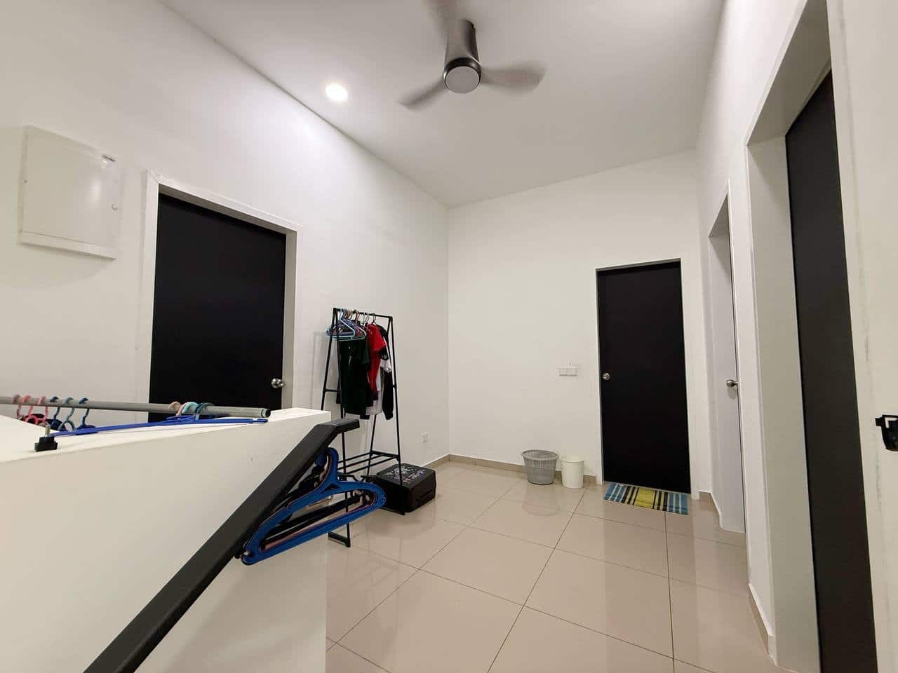 Studio Sunway Grid 7