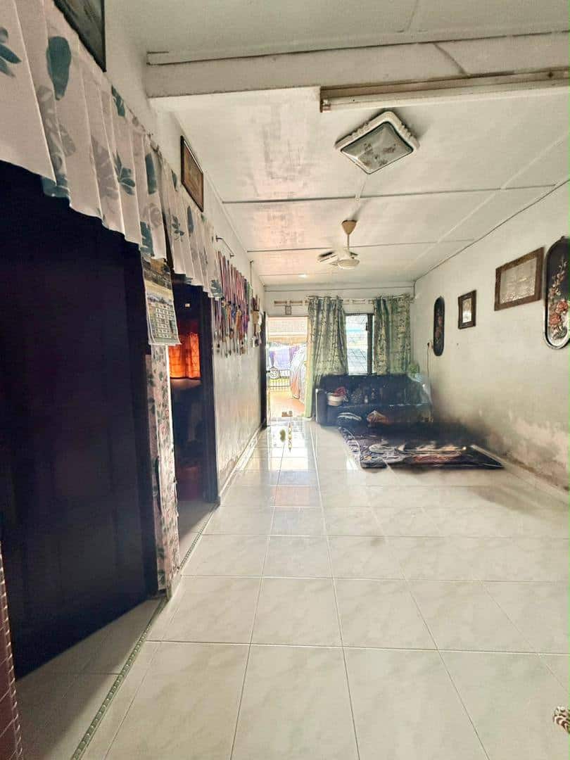 Single Storey Low Cost Taman Universiti 2