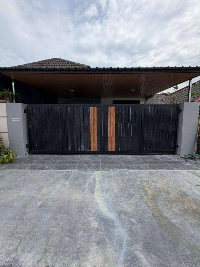 1.5 Storey Terrace House Seri Alam - Jalan Tasek 1