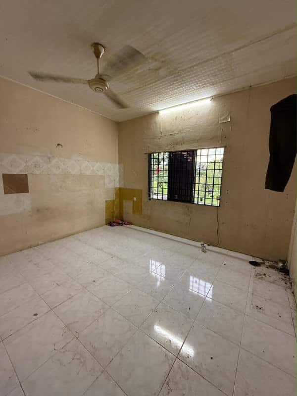 Single storey endlot Kulai Besar 8