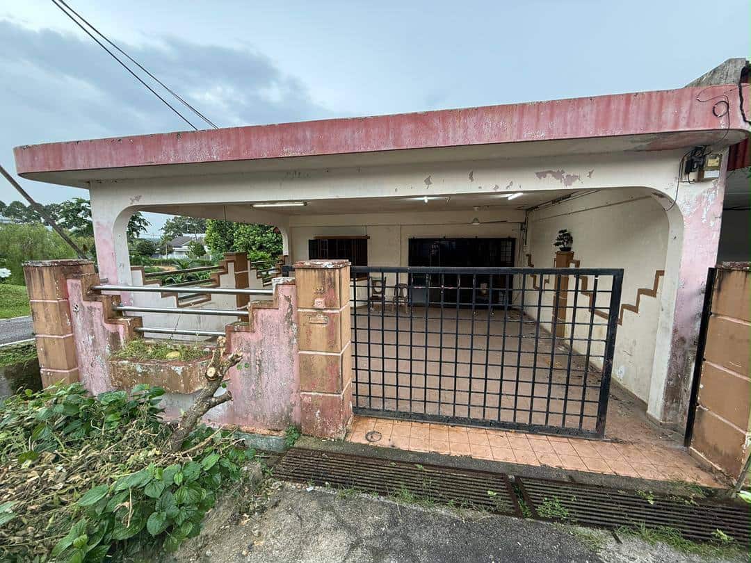 Single storey endlot Kulai Besar 2