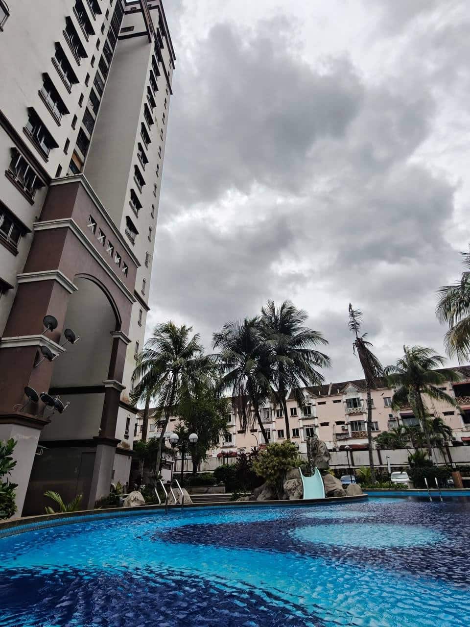 Condominium Dwi Mahkota 6