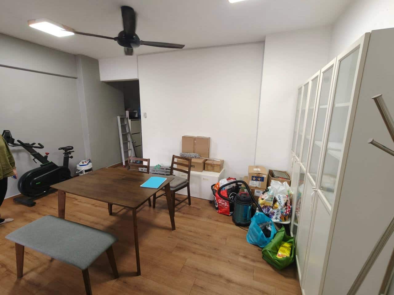 Condominium Dwi Mahkota 9