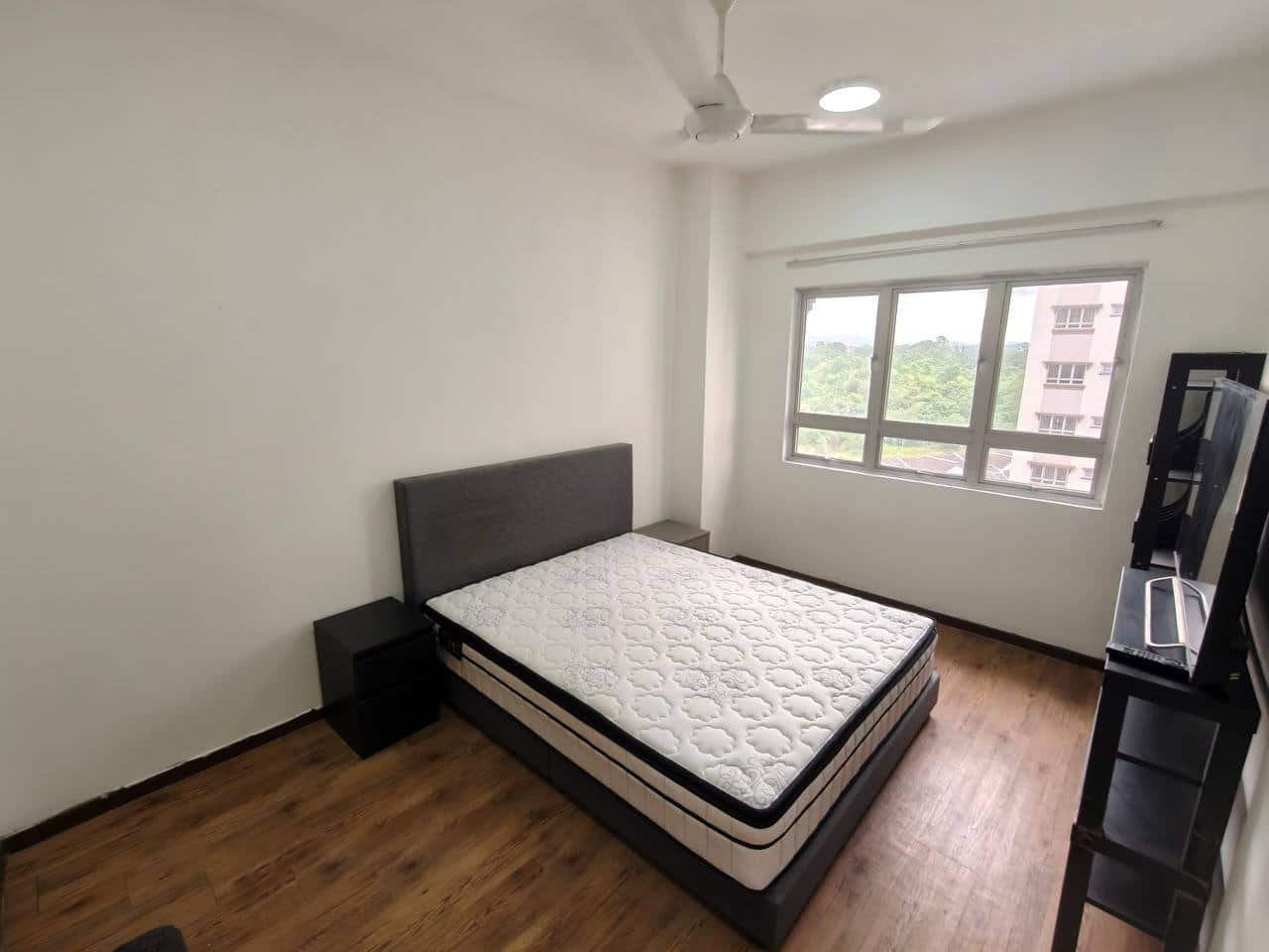 Condominium Dwi Mahkota 4