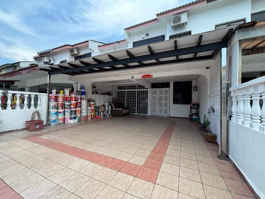 Double Storey Terrace Desa Cemerlang 3