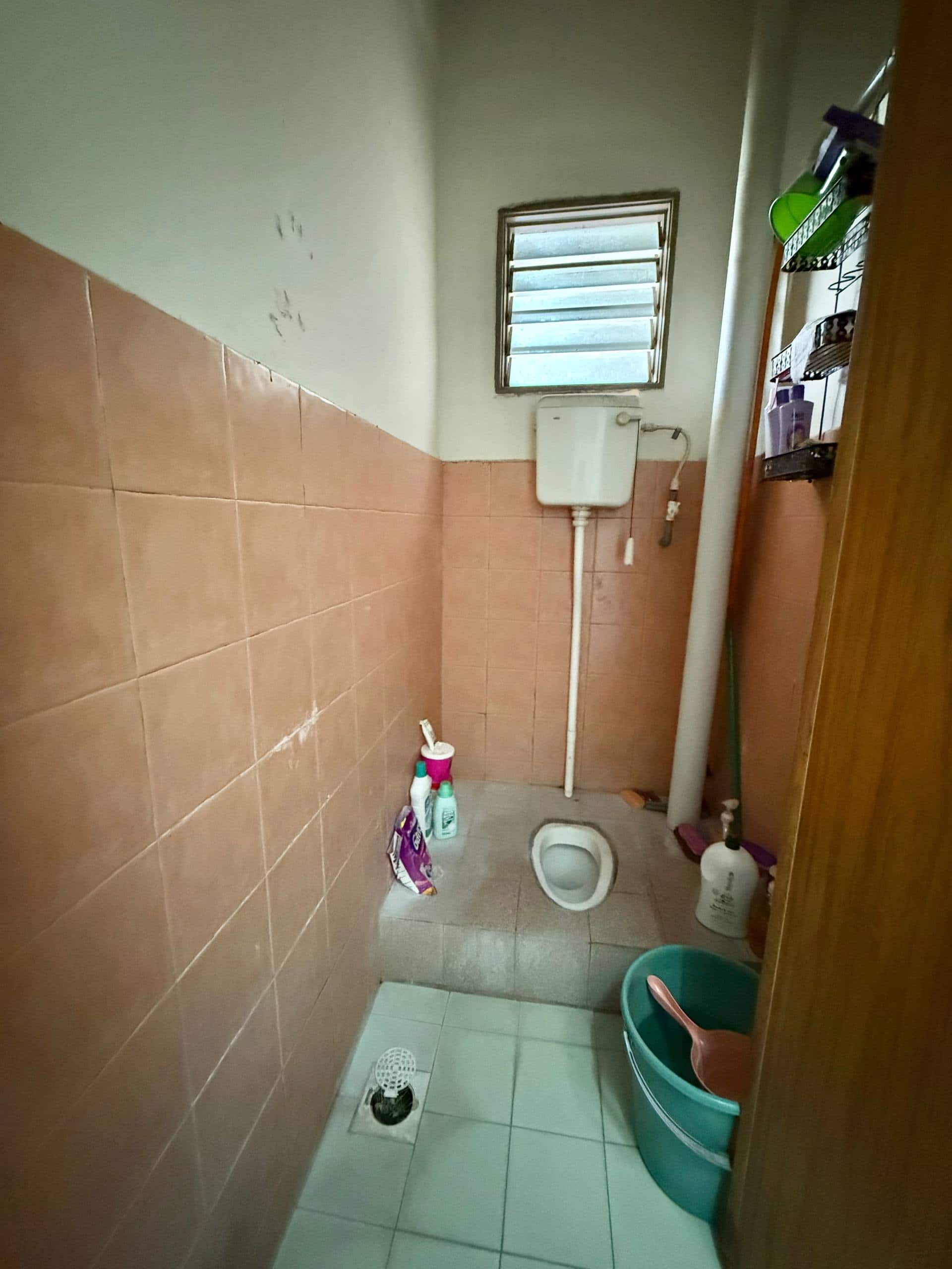 Low Cost Flat Pangsapuri Seri Baiduri 9