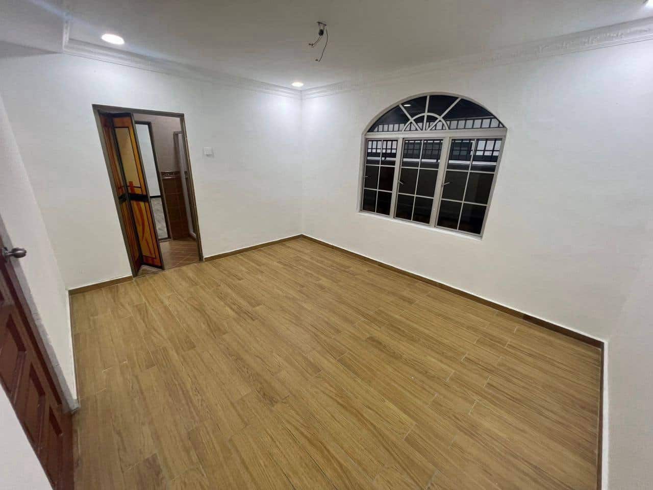 Double Storey Semi-Detached Taman Serene Park 7