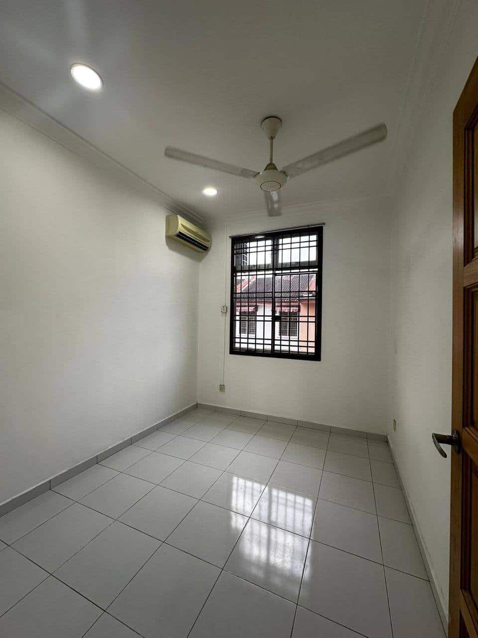 Double Storey Terrace Taman Bukit Indah 6