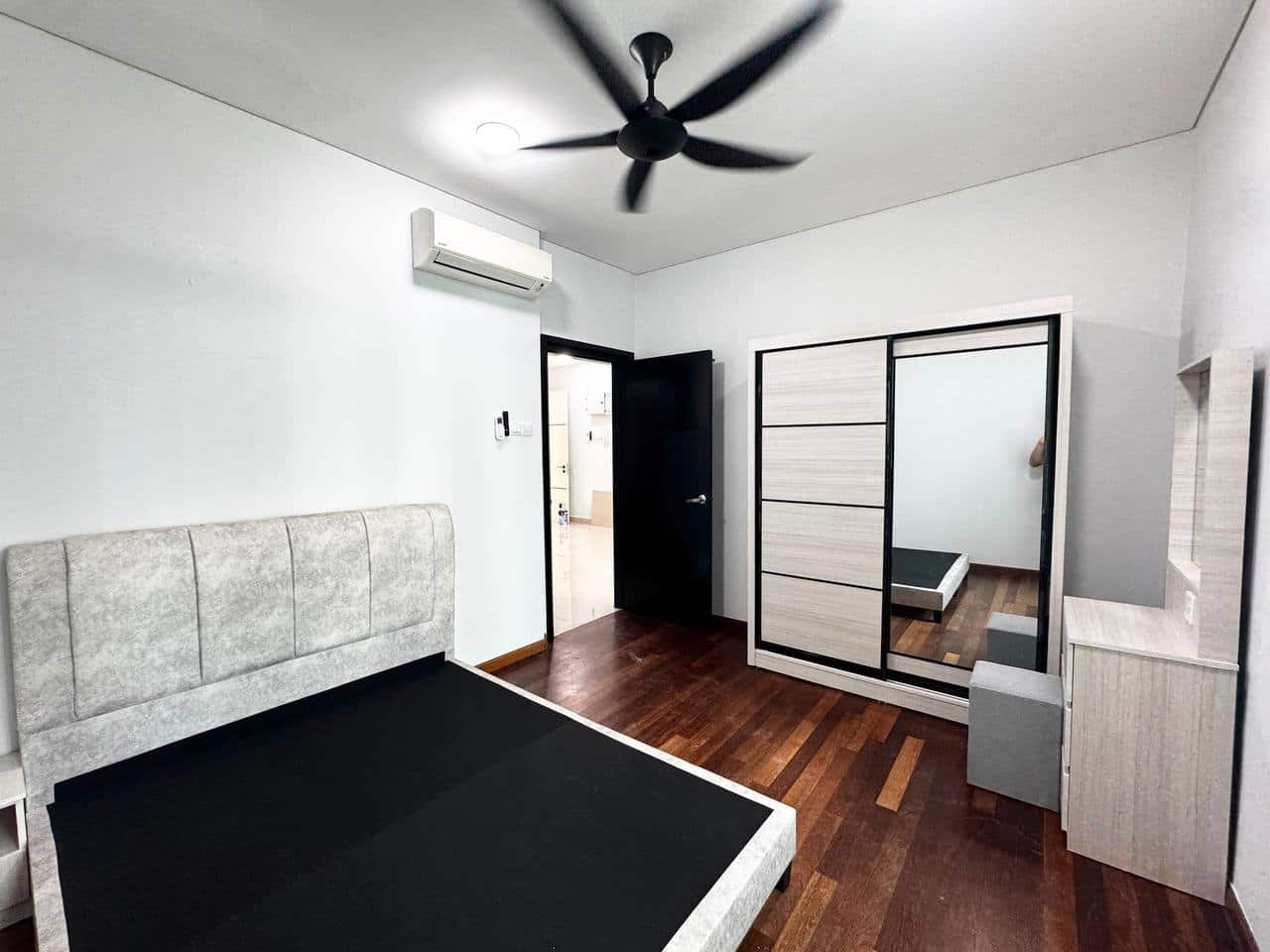 2Bedroom Unit One Medini 4