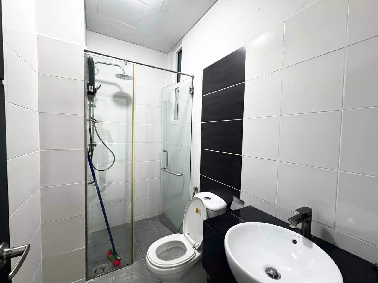 2Bedroom Unit One Medini 8
