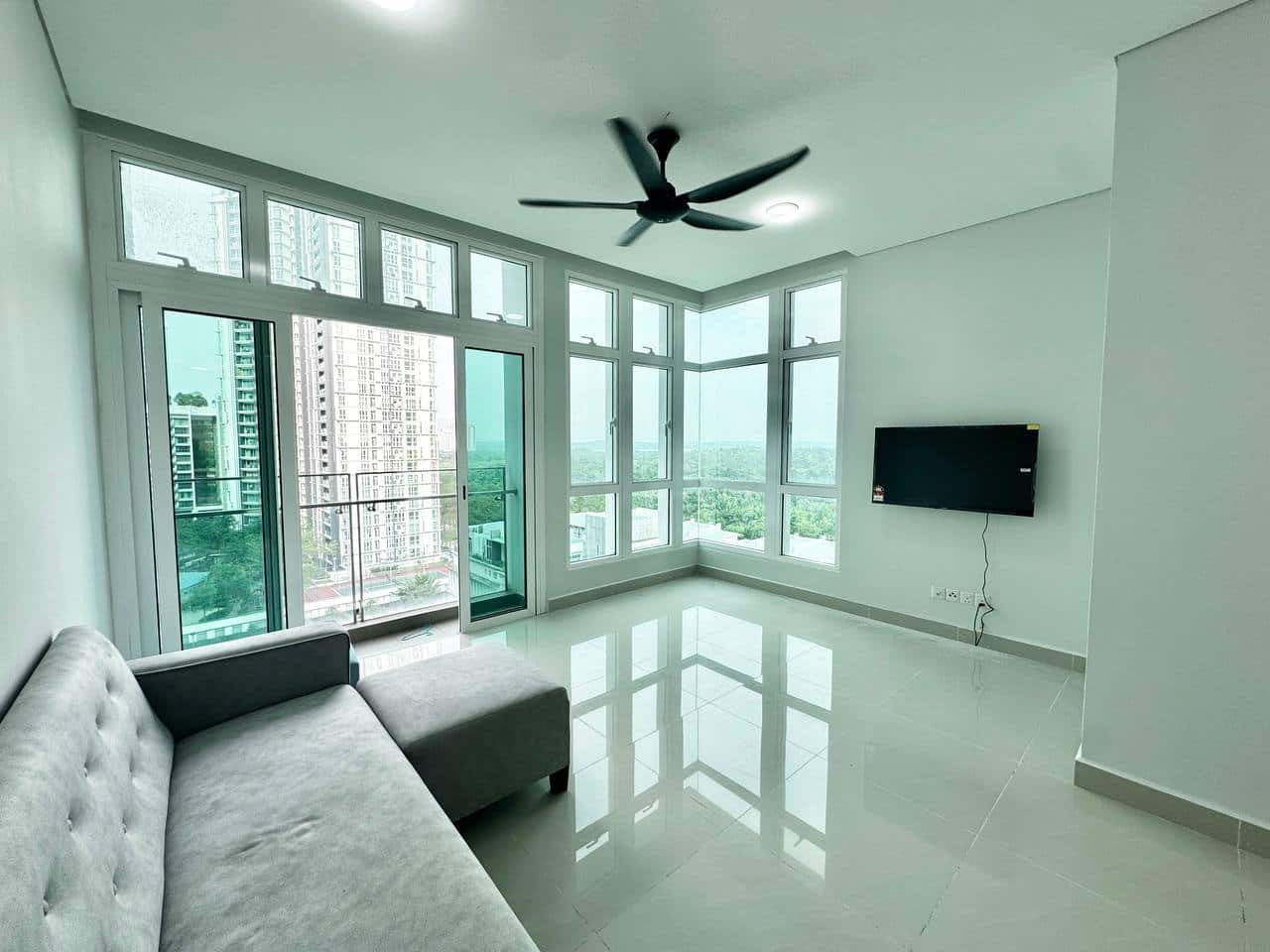 2Bedroom Unit One Medini 11