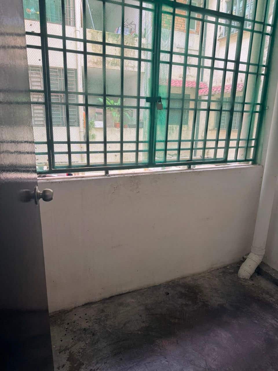 Apartment Pulai Utama 8