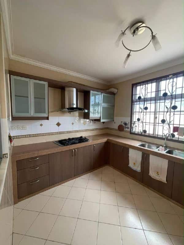 Double Storey Semi-D Taman Pelangi Indah 5