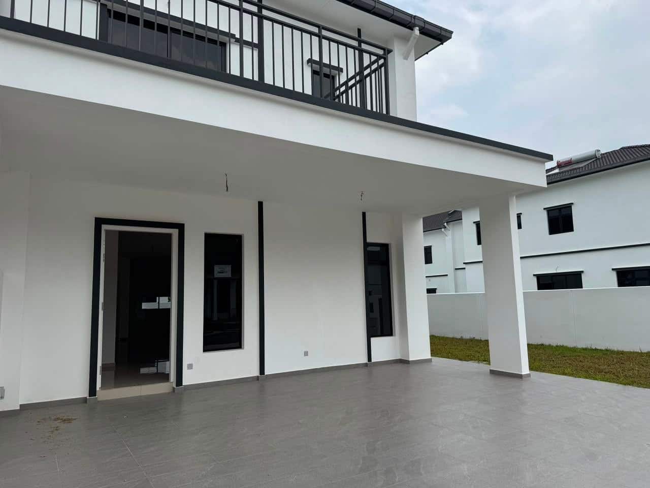 Double Storey Cluster House Eco Spring 6