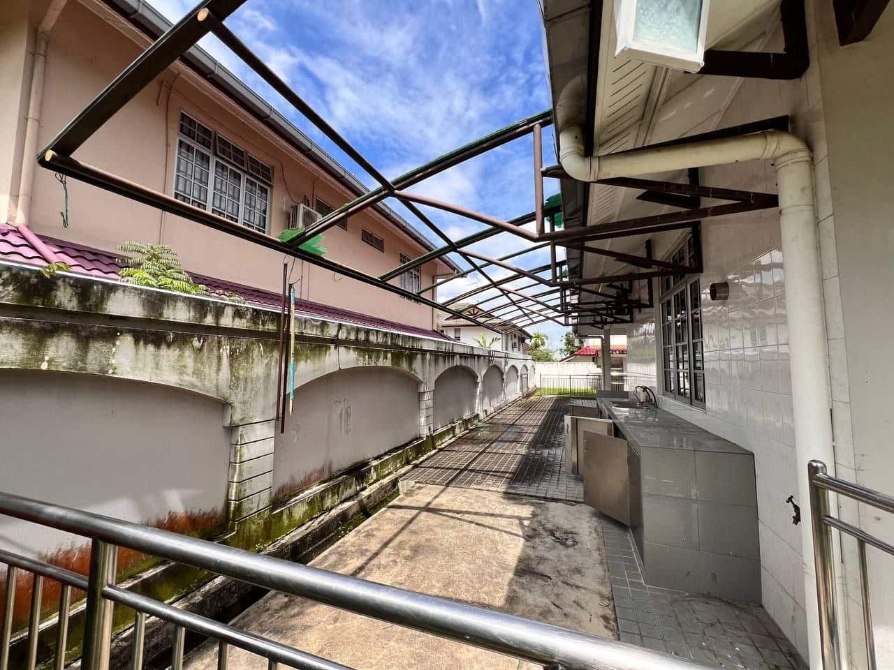 Double Storey Bungalow Taman Perling 7