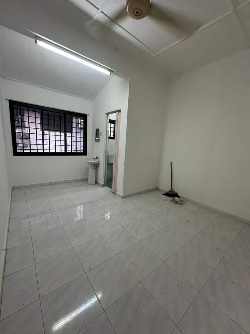 Single Storey Terrace House Jalan Dedap, Taman Johor Jaya 3