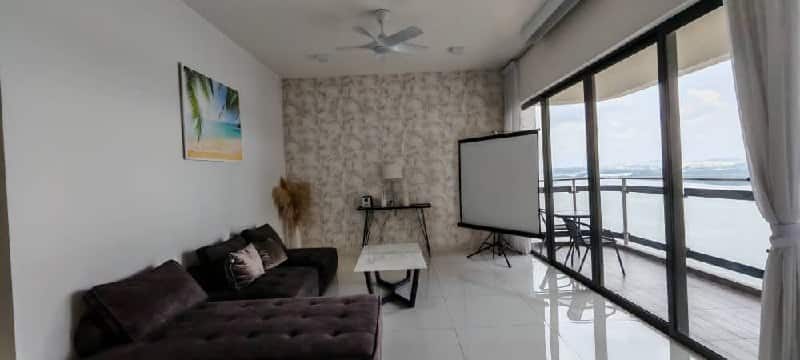 Service Apartment Royal Strand Danga Bay 2