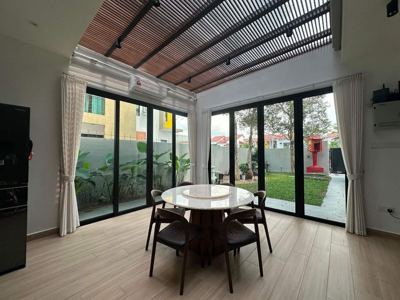 Double Storey Semi D Bandar Dato Onn 4