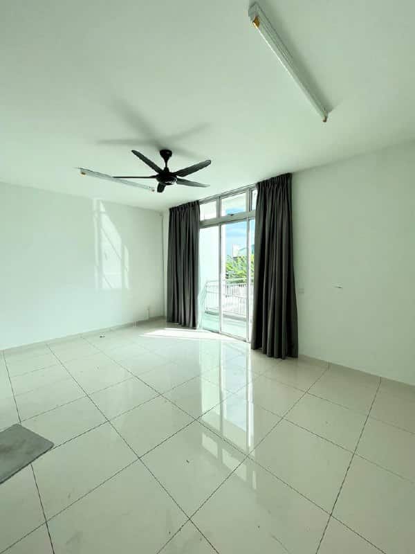 Double Storey Terrace House Eco Cascadia (Neptune) 2