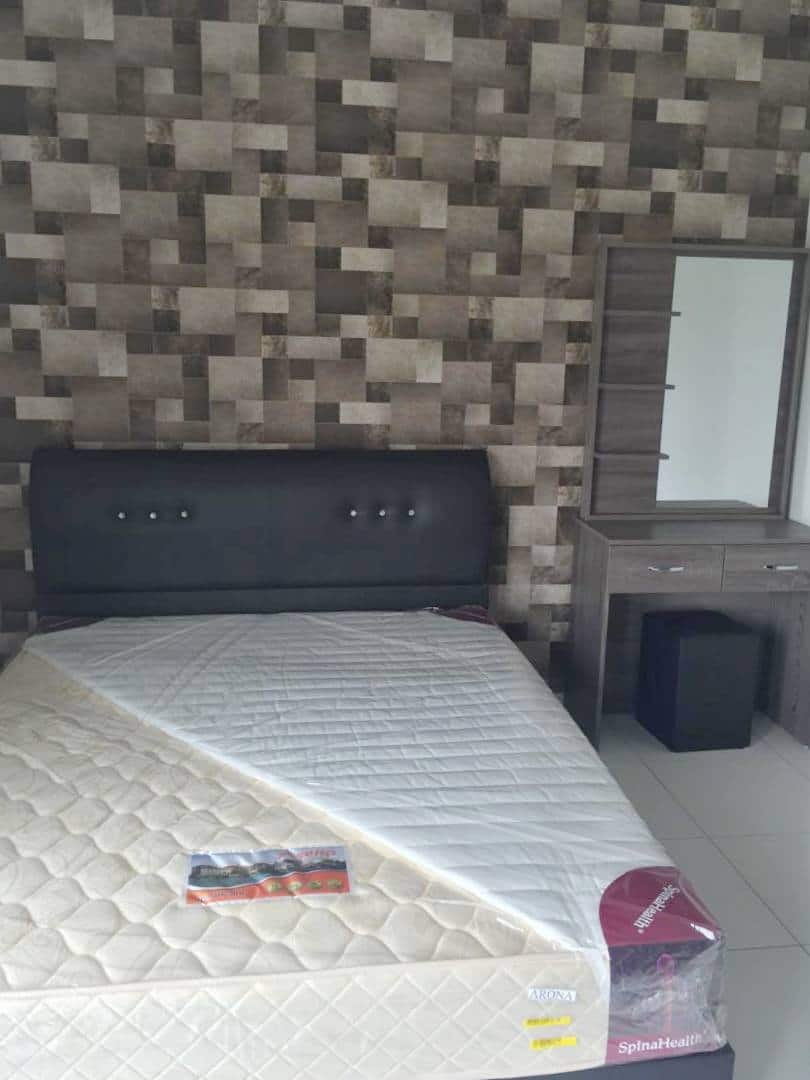Apartment Bukit Indah 4