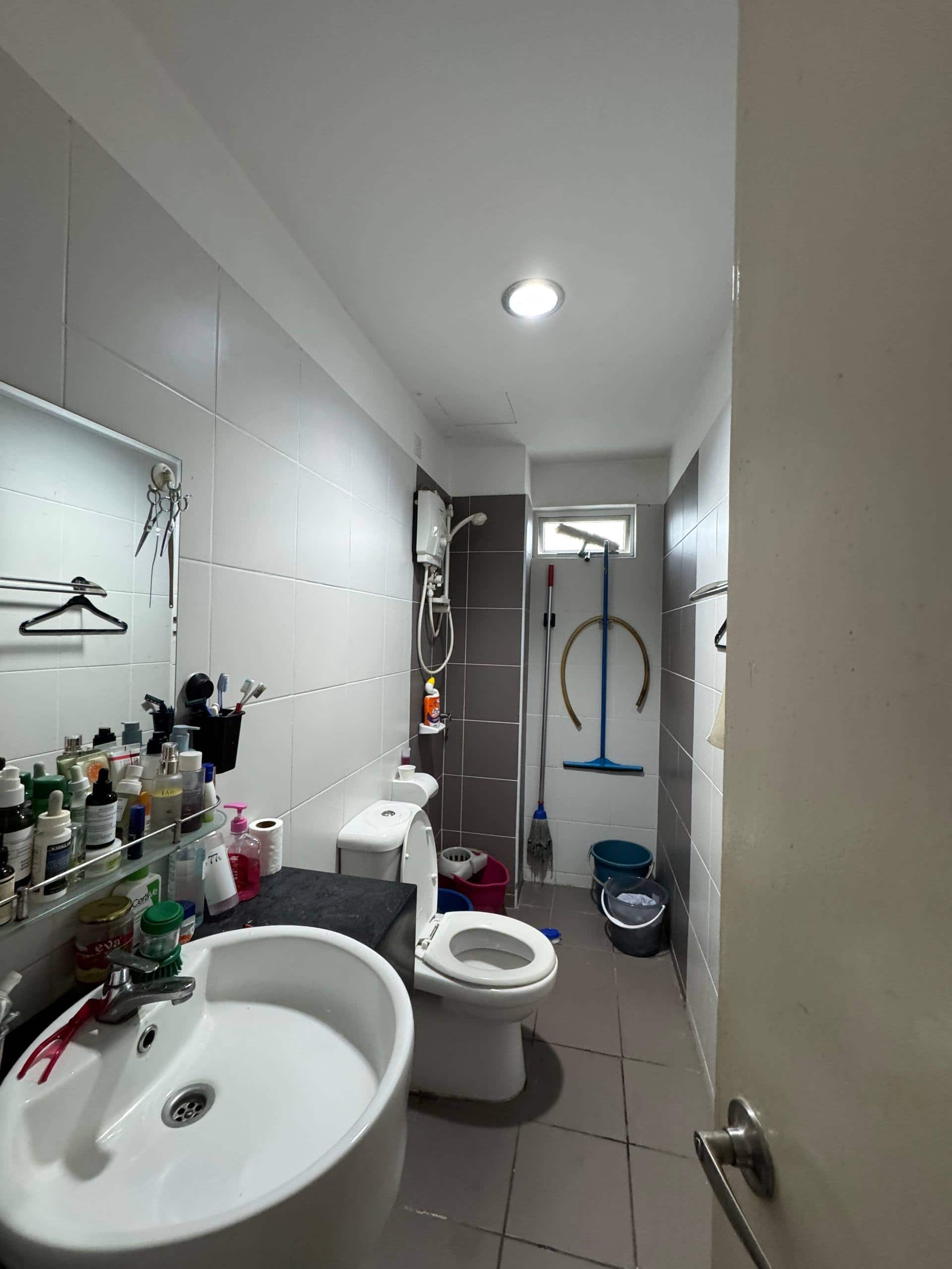 Apartment Nusa Idaman 6