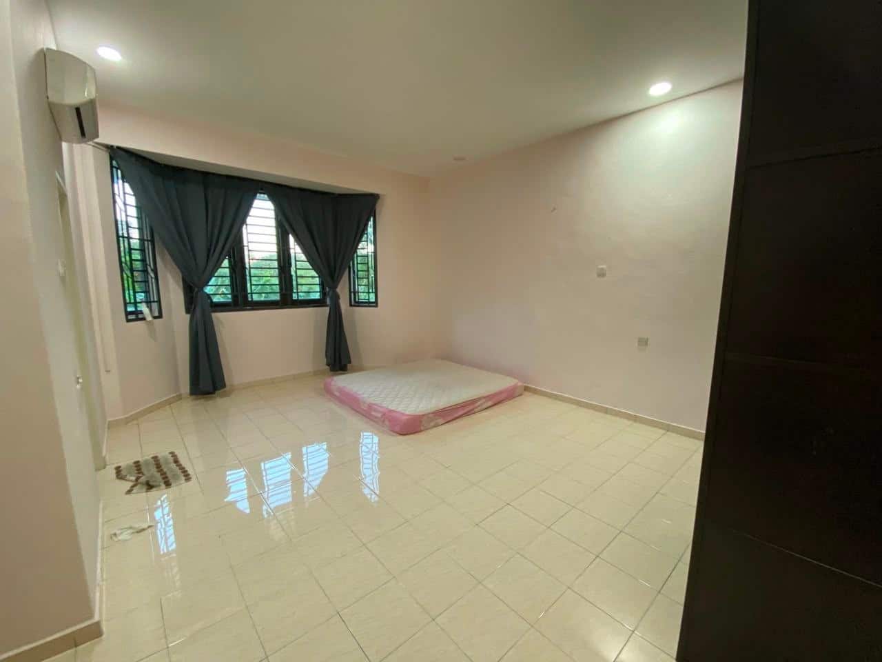 Double Storey Terrace Taman Pulai Utama 2