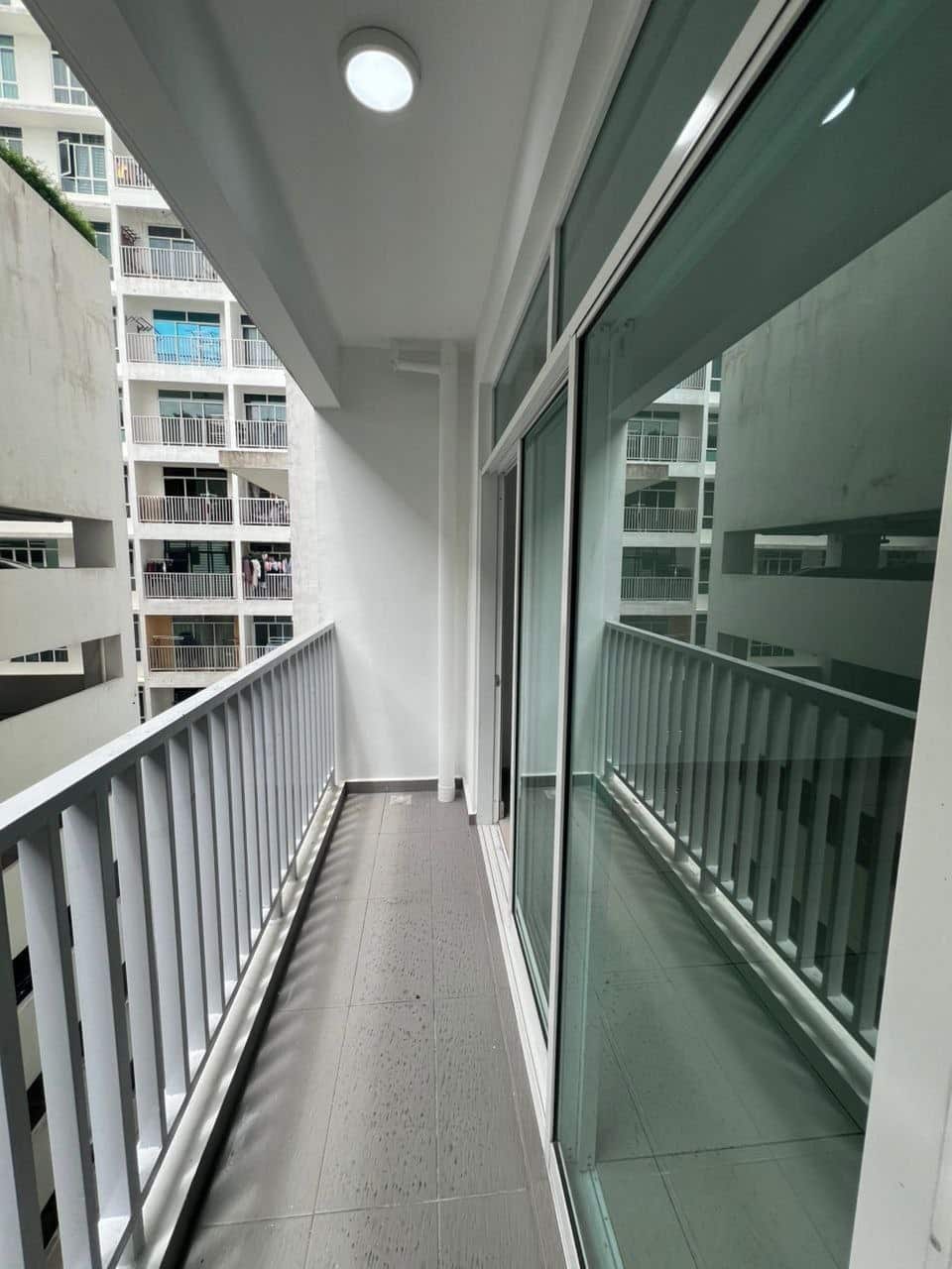Serviced Apartment Twin Danga Residence Perling 5