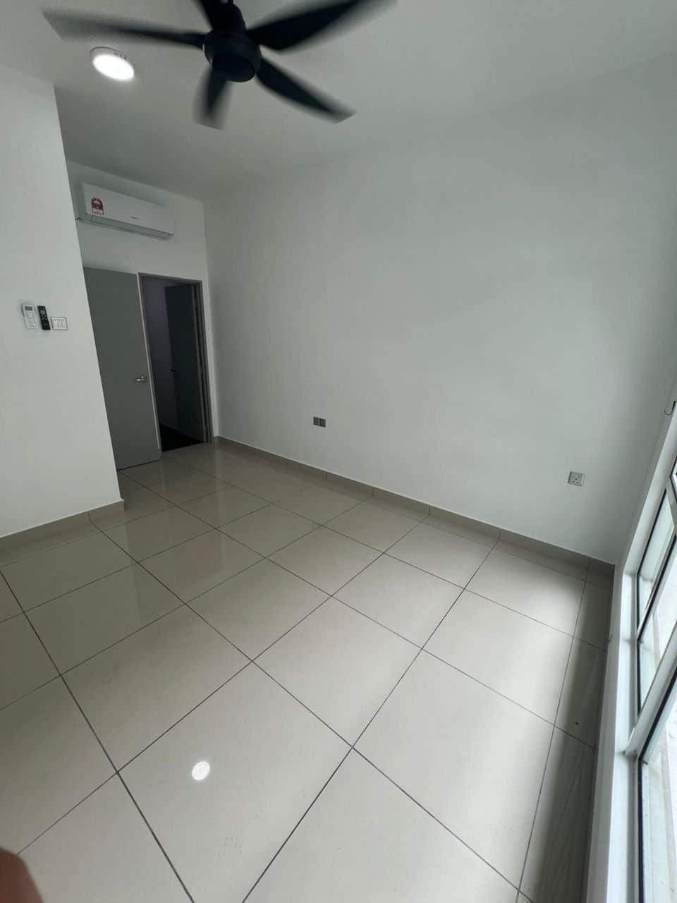 Serviced Apartment Twin Danga Residence Perling 2