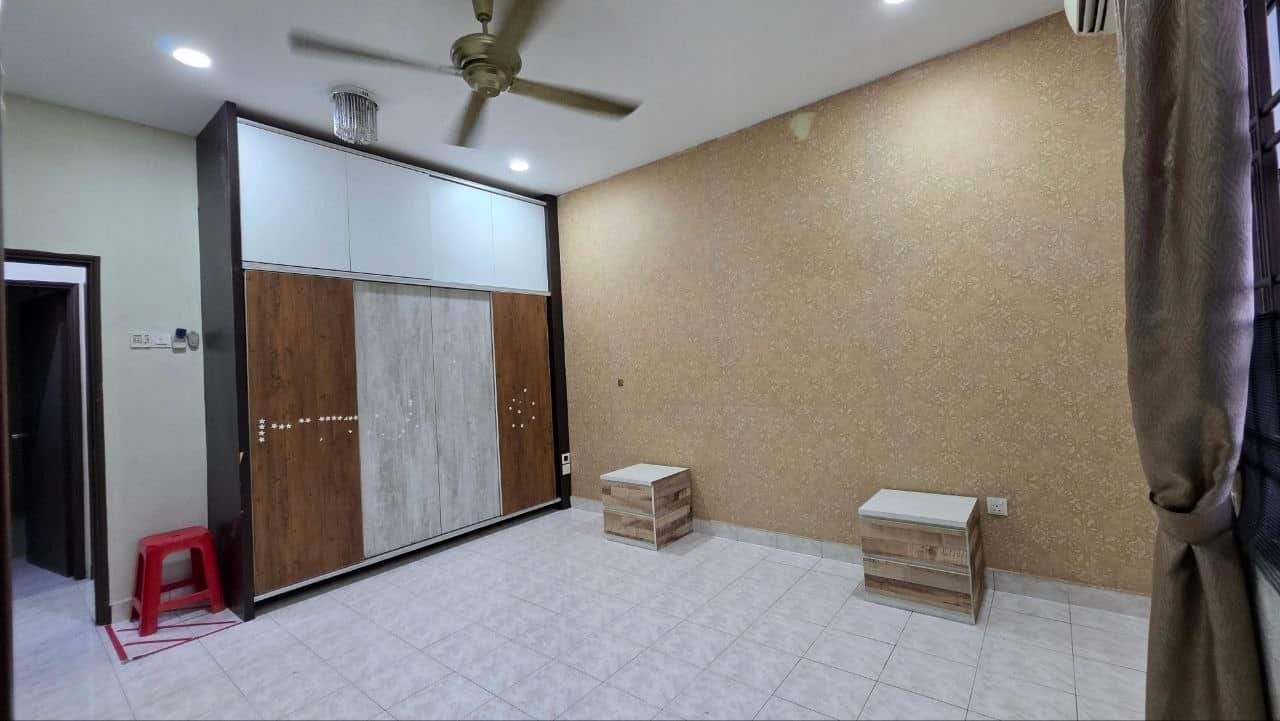 Double Storey Terrace House Taman Mutiara Rini 4