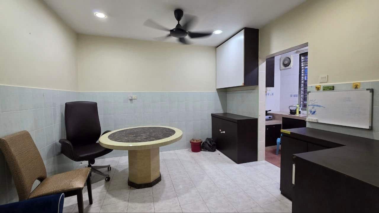 Double Storey Terrace House Taman Mutiara Rini 3