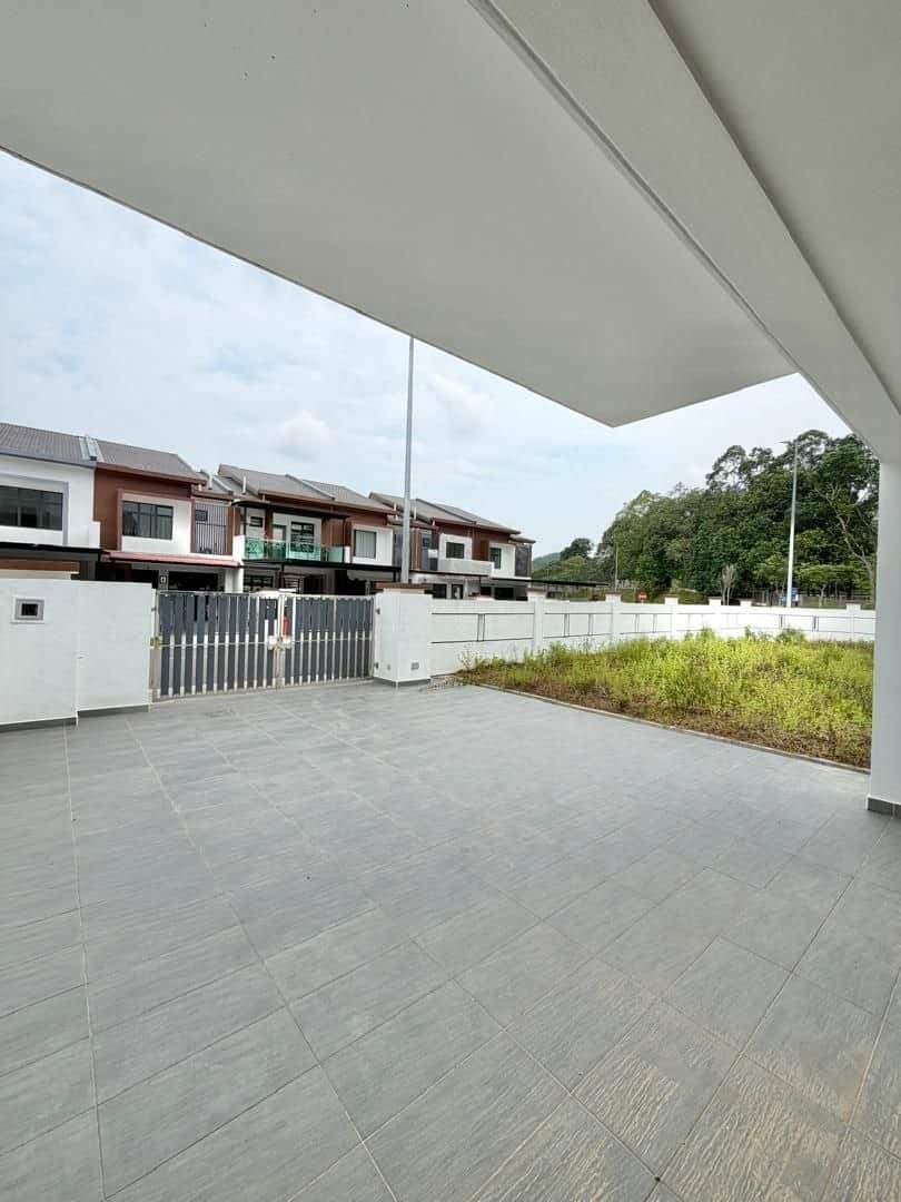 Double Storey Terrace Corner Taman Tropikana Alma 4
