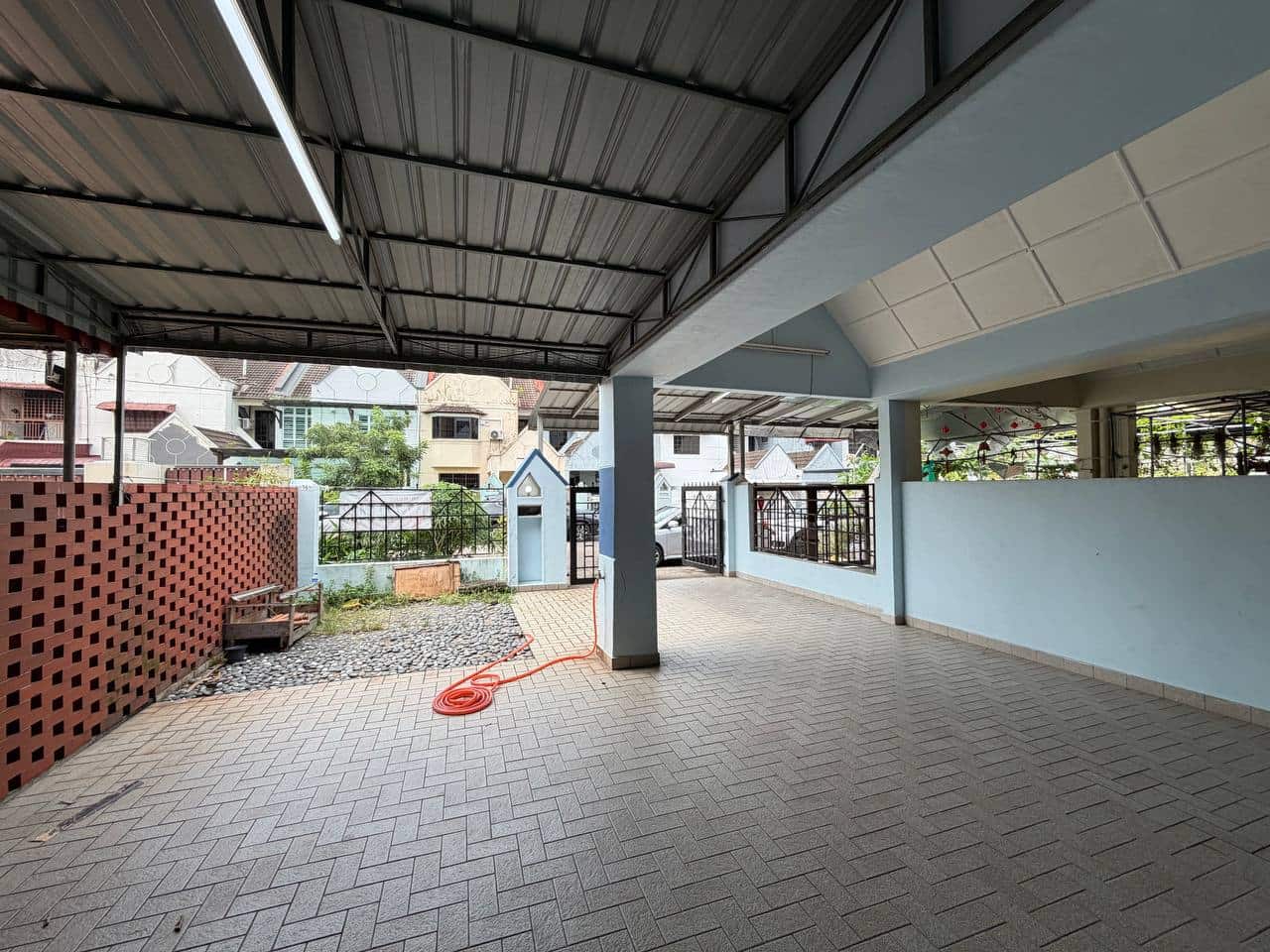 Intermediate Lot Jalan Permas 11/16 6