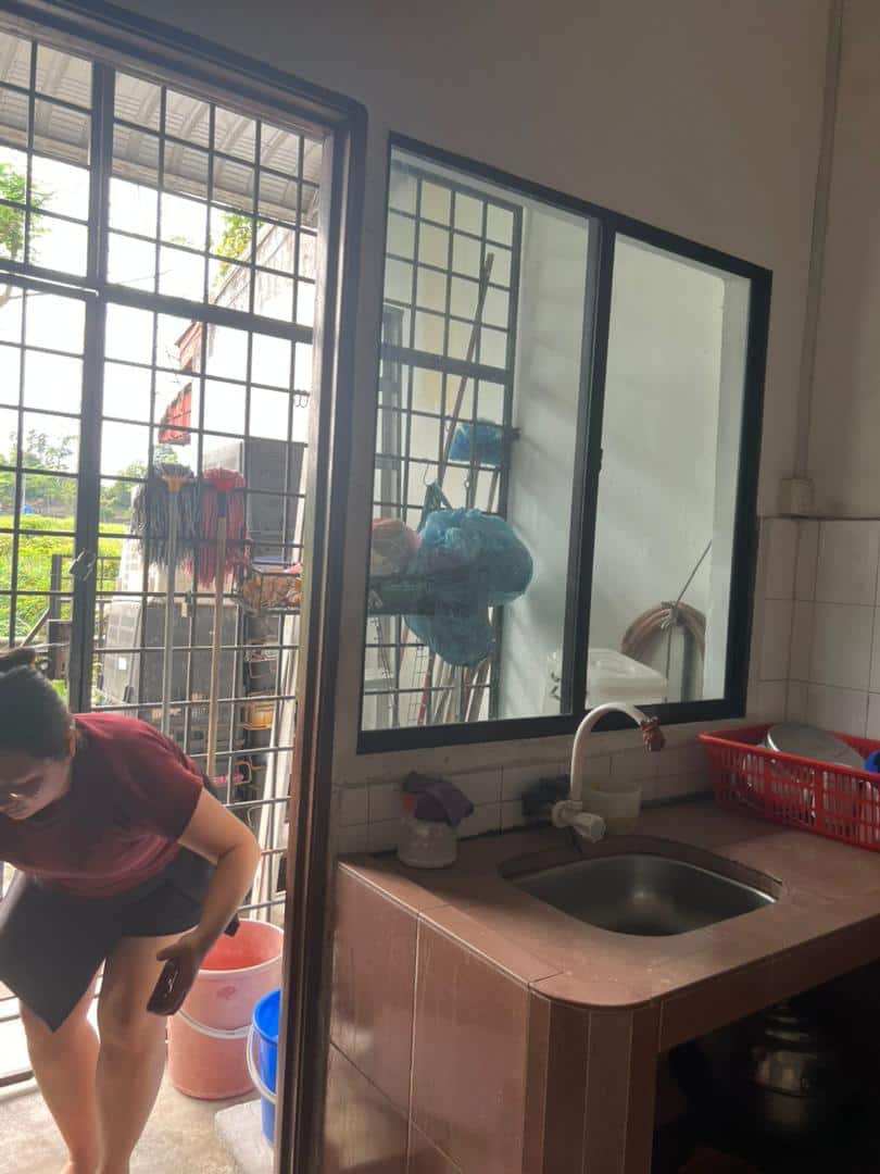 Double storey terrace Jalan badik 5 8